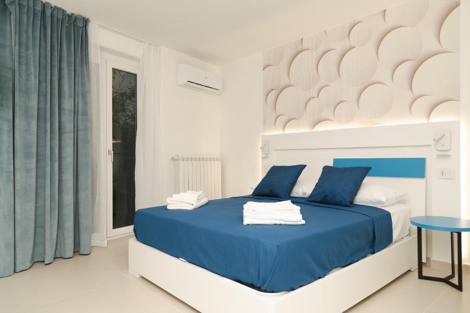 La Chicca Apartments Castellammare Di Stabia Exterior photo