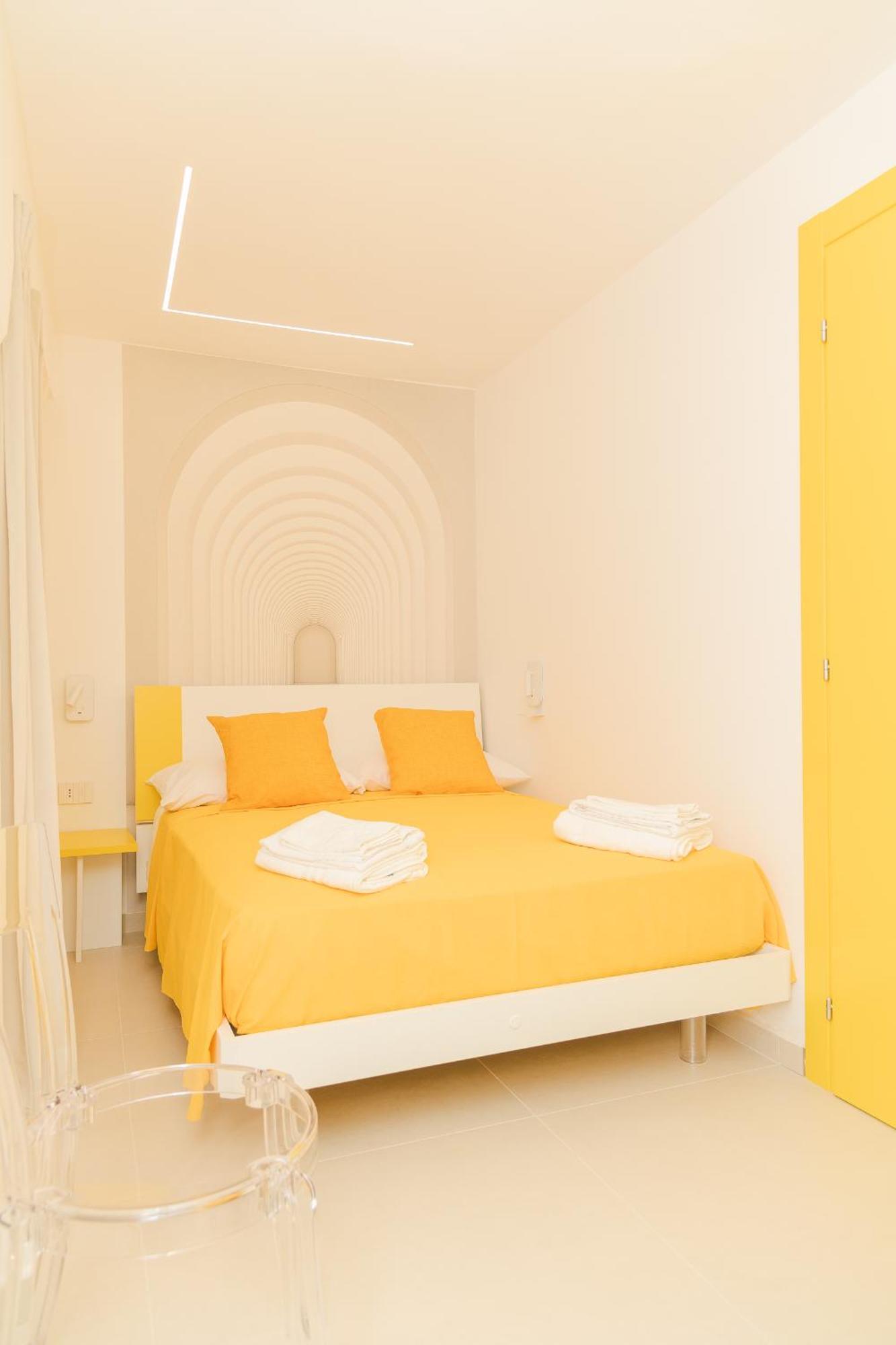 La Chicca Apartments Castellammare Di Stabia Exterior photo