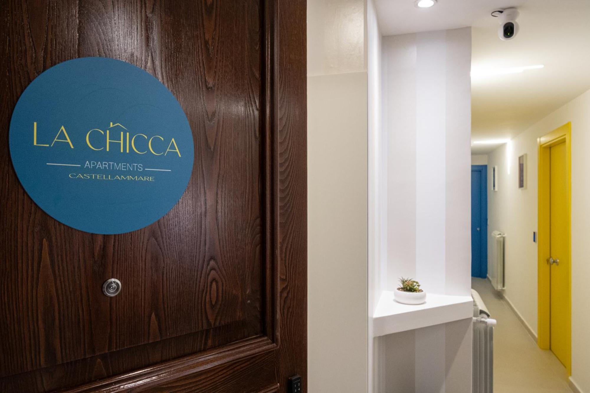La Chicca Apartments Castellammare Di Stabia Exterior photo